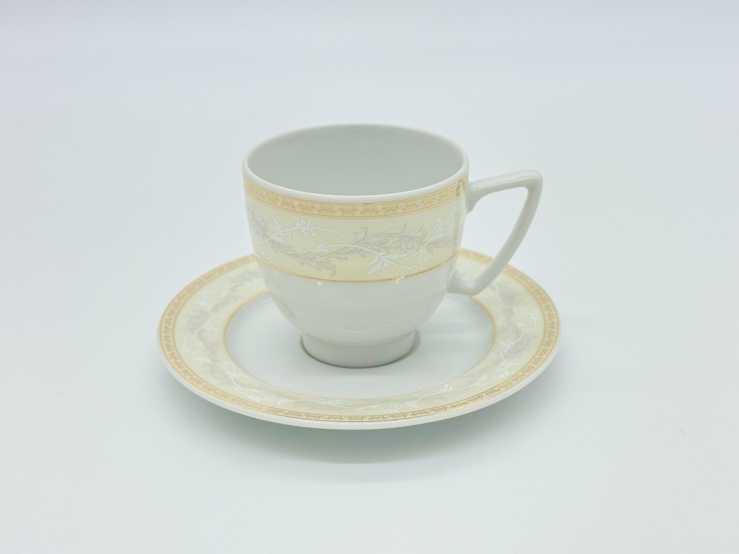 Prywatne: Lubiana Ambasador / Nadia komplet filiżanka / spodek – Ambasador 4354 Prywatne: Lubiana Ambasador / Nadia komplet filiżanka / spodek – Ambasador 4354